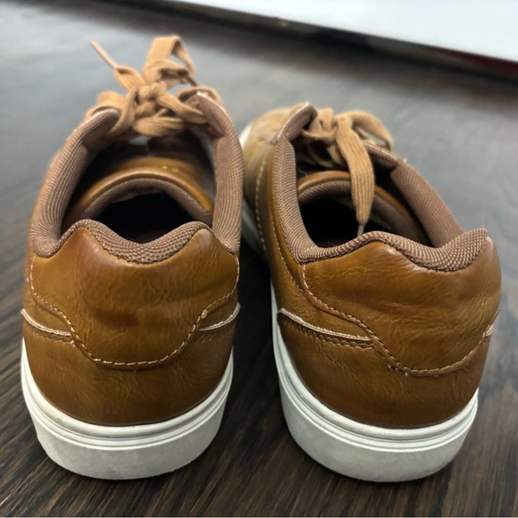 Perry Ellis Tan Leather Men's Sneakers - Picture 4 of 8